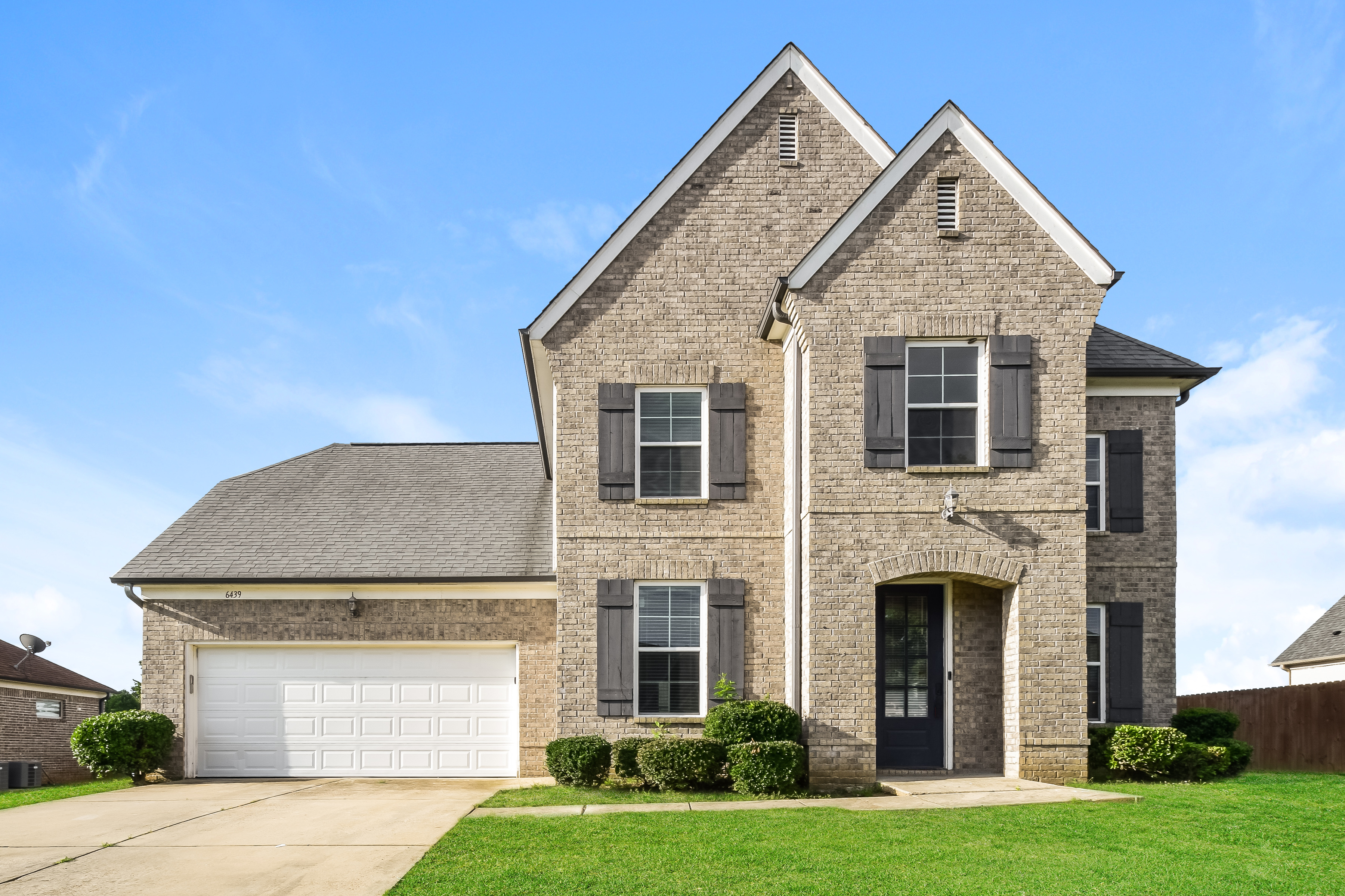 6439 Nesting Dove Cv Olive Branch, MS 38654